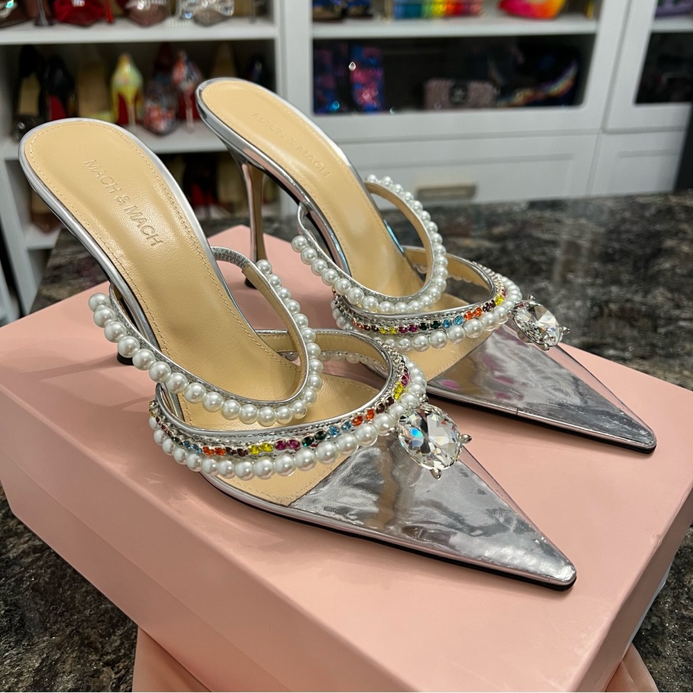 NWT Mach & Mach heels
